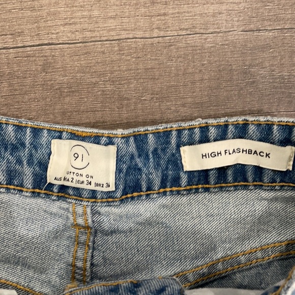 High waisted denim shorts - Picture 3 of 3